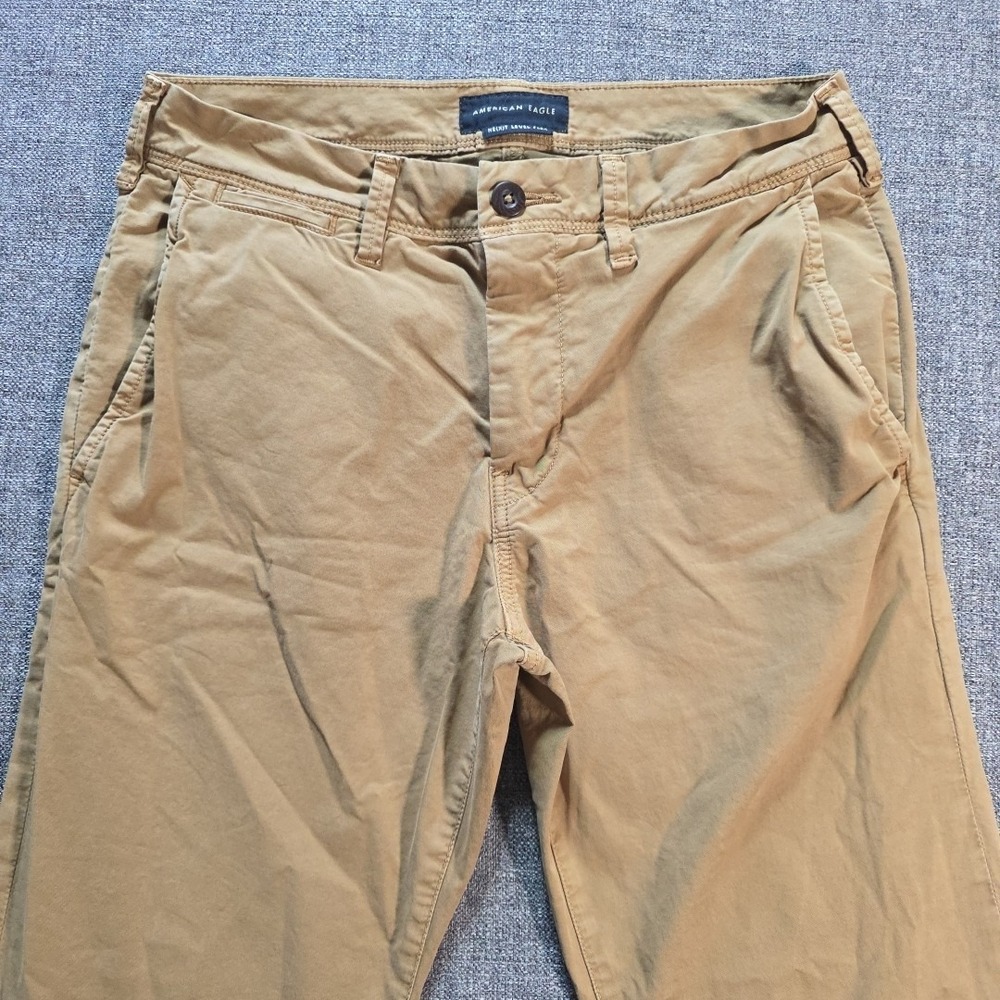 American Eagle Jeans Mens 30x32 Tan Slim Next Level Flex Stretch Khaki Pants